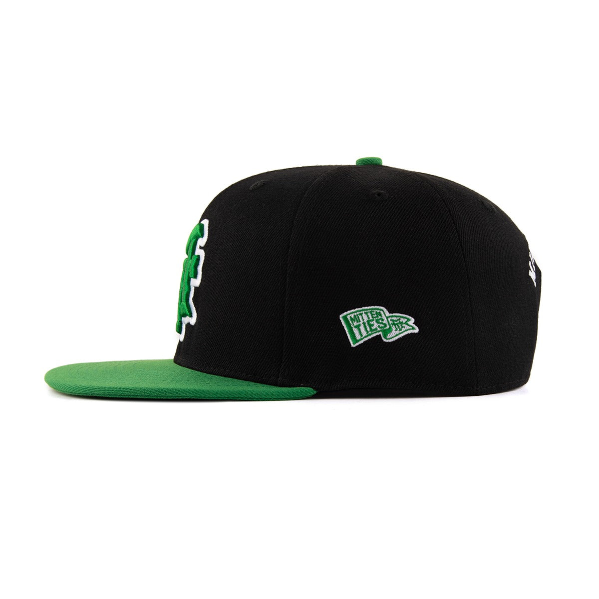 Built for the season cap ( green )